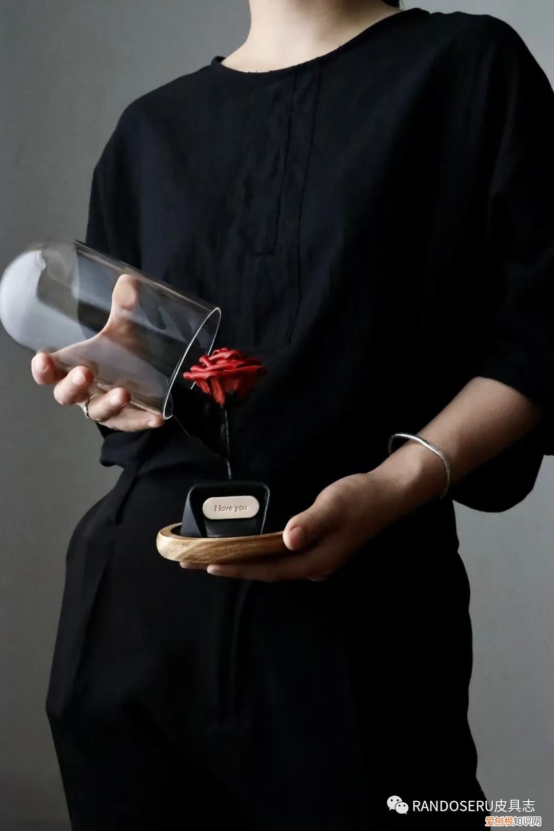 520怎么摆脱土掉渣的礼物以及直男称号,送一朵“永生花”