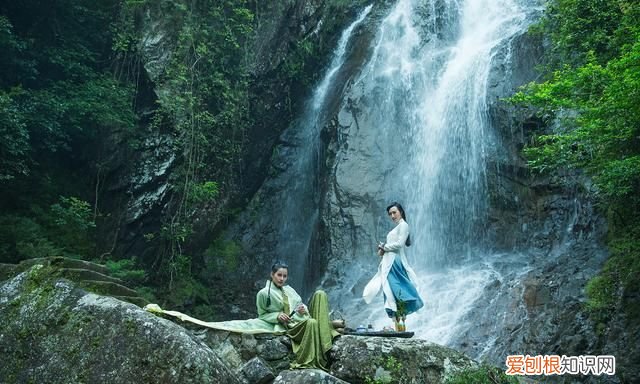 如果情已尽无法再厮守到老 情债一旦还清从此不再相见