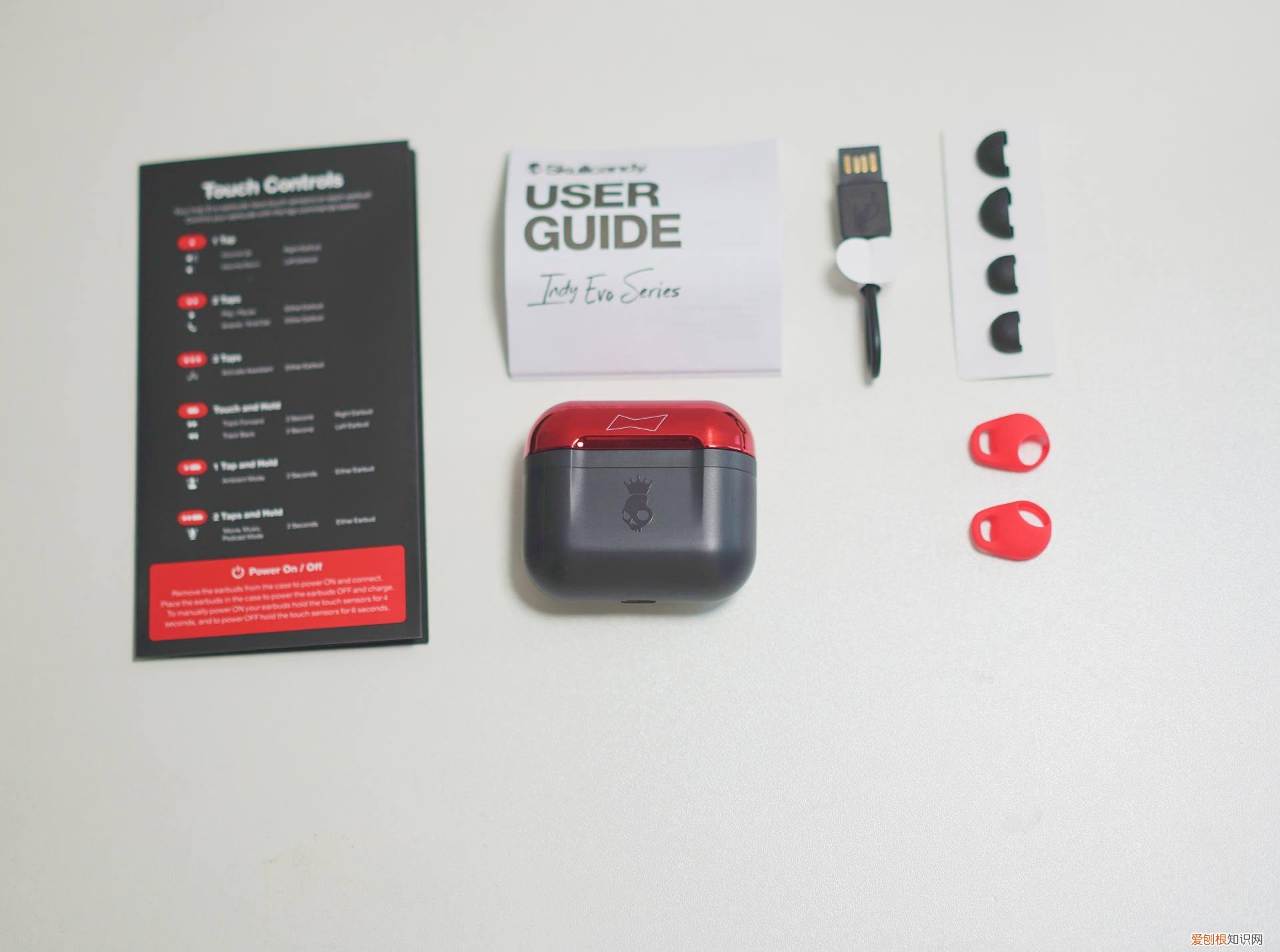 追逐新潮，挑战新活力，Skullcandy indy Evo 百威联名款