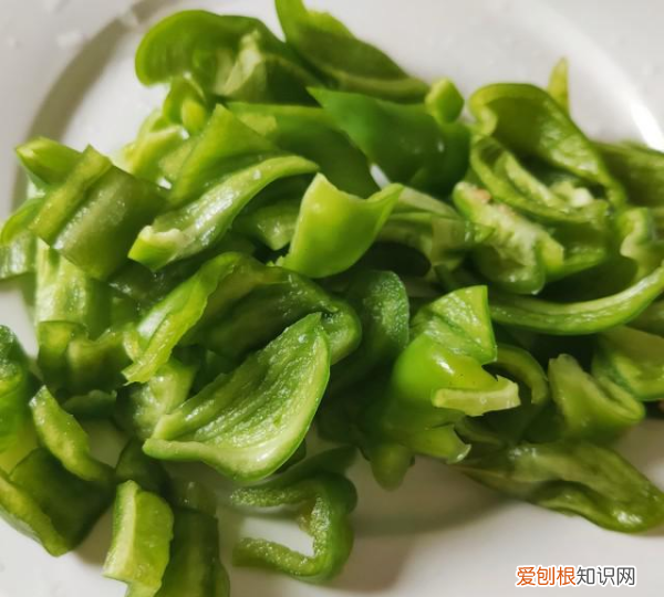 牛肉怎么做简单又好吃，牛肉有什么既简单又好吃的做法?