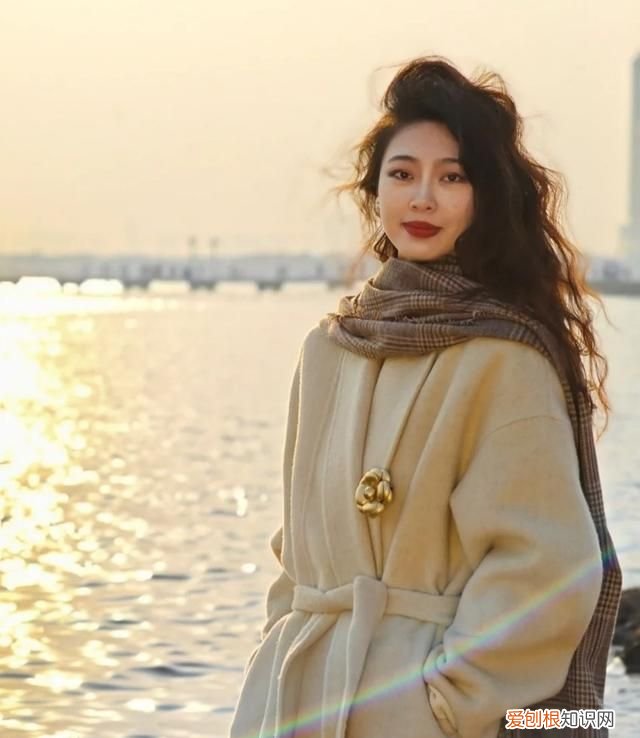 尖形脸或菱形脸适合留什么发型