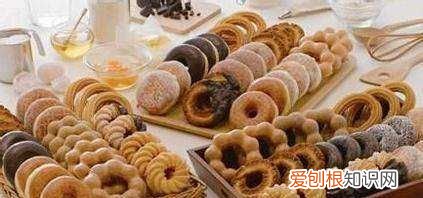 烤饼干没有油纸怎么办，烤盘没有油纸可以用什么代替