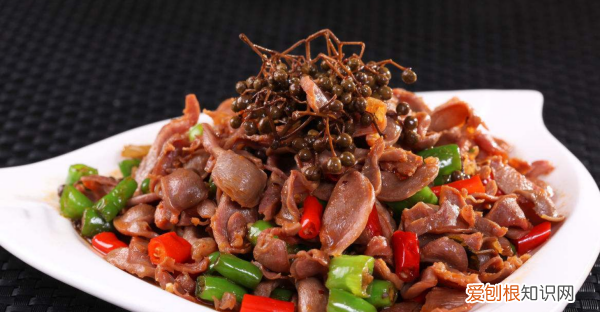 麻辣鸡胗的做法，爆炒香辣鸡脚筋的做法