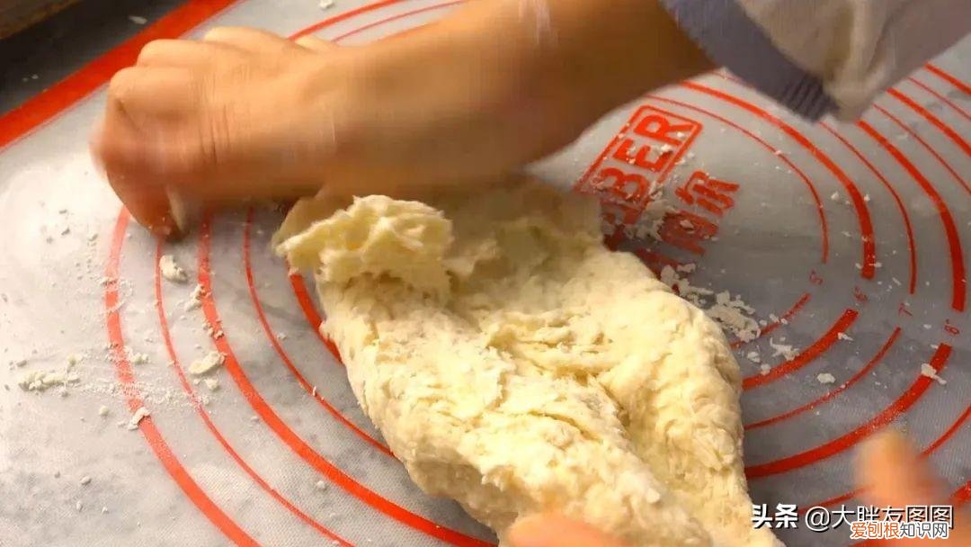 不试一定会后悔的大蒜面包,拉丝芝士配上浓郁蒜香