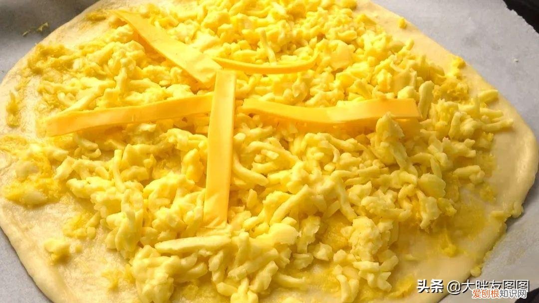 不试一定会后悔的大蒜面包,拉丝芝士配上浓郁蒜香