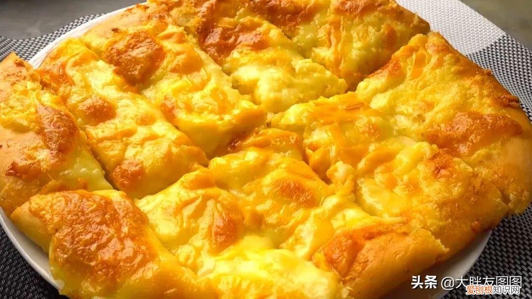 不试一定会后悔的大蒜面包,拉丝芝士配上浓郁蒜香