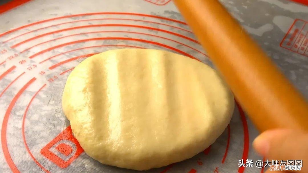 不试一定会后悔的大蒜面包,拉丝芝士配上浓郁蒜香