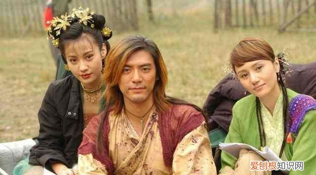 和逆天神妃至上一样好看的小说有哪些