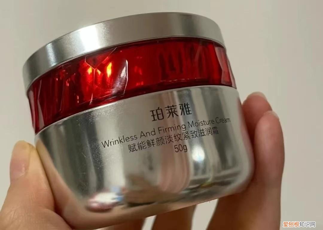 面霜并不是越贵越好，这4款中端价位的面霜，价格不贵但很好用