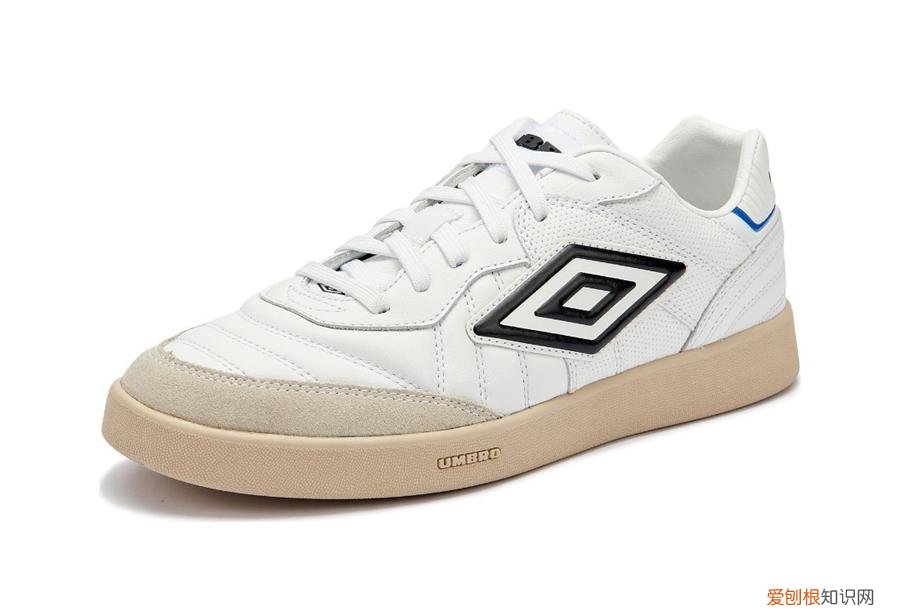 《狂飙》剧中还有「隐藏鞋头」！可拆卸面罩太帅了吧！(大嫂也爱运动鞋）