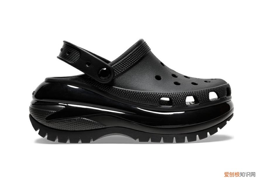 《狂飙》剧中还有「隐藏鞋头」！可拆卸面罩太帅了吧！(大嫂也爱运动鞋）