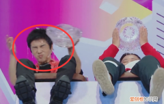 王牌对王牌泼水躺着被泼水是哪一期