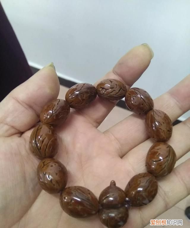 桃核最简单打磨方法，怎样把桃核加工成圆形最好机械化的