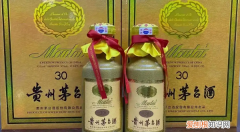 茅台杯子一杯多少毫升，茅台酒杯一杯多少毫升