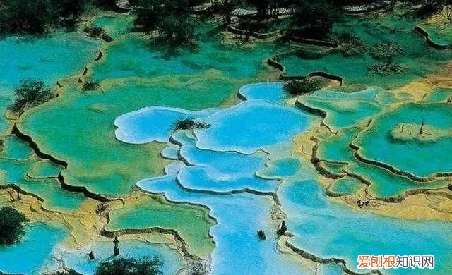 四川和重庆都在什么盆地