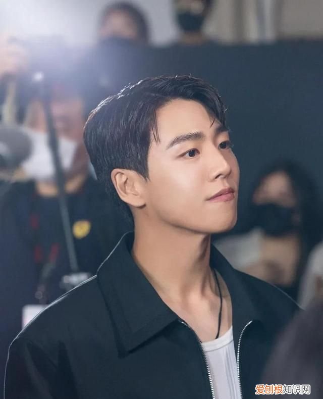 韩版纸钞屋最美人质 电影《纸钞屋》