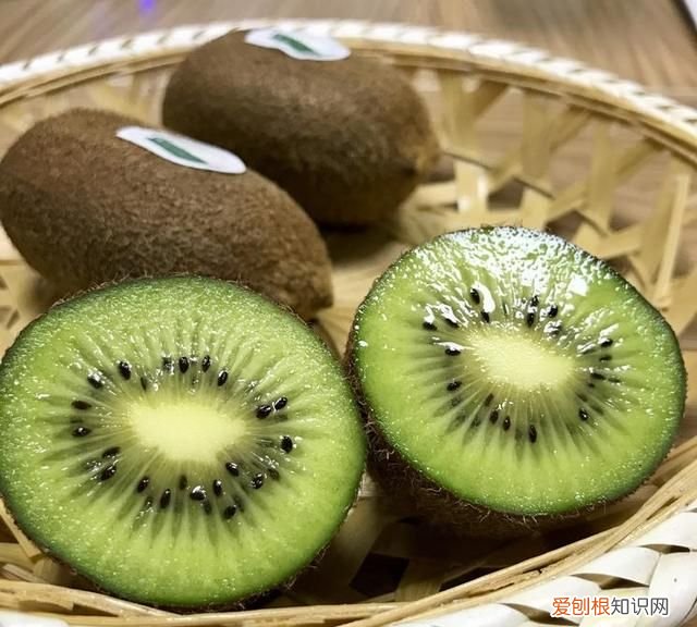 猕猴桃软了怎么保存,猕猴桃软了一股酒味怎么办