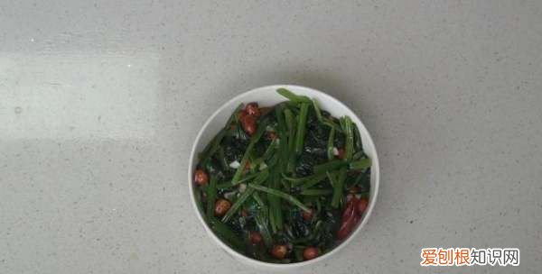 菠菜拌花生米怎么做,菠菜可以和花生一起吃吗