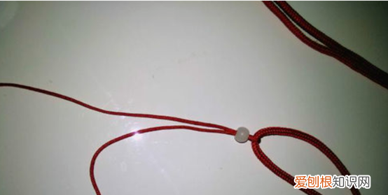 绳子可以伸缩的打结方法技巧，玉佩绳子后面伸缩打结方法视频