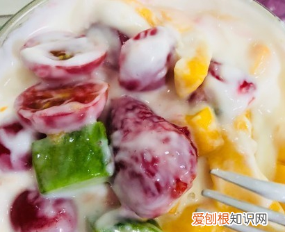 羊角蜜怎么吃，羊角蜜瓜可以生吃