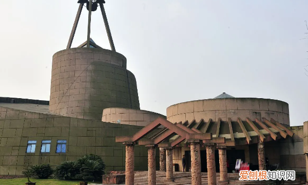 三星堆属于哪个市，三星堆是属于哪个朝代的