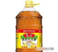 大油是什么，洗脸巾经常洗有油是油脂怎么洗掉拿洗衣粉洗有其他方法这个过程叫皂化