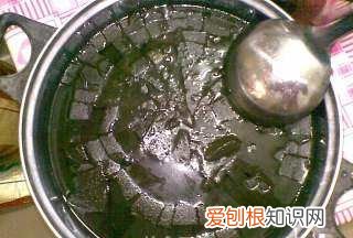 凉粉草做凉粉的做法,凉草的制作方法和配方