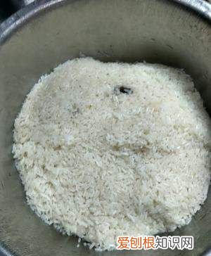 传统木桶饭的做法，木桶饭怎么蒸软香好吃