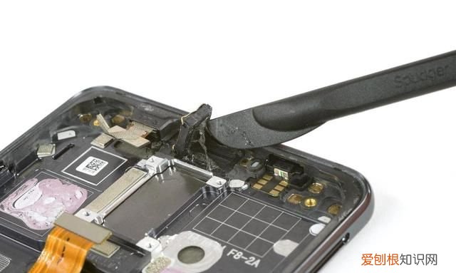 耳机是好的,但插在手机上没反应,这是怎么回事