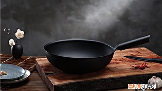 挑选铁锅的技巧,购选铸铁锅应该怎么选择