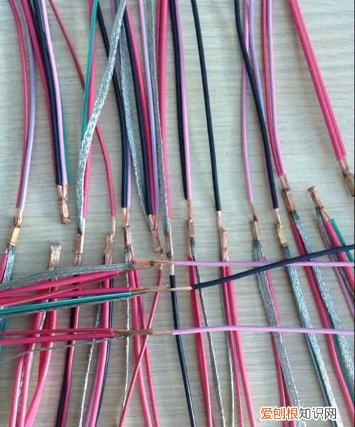 电线铜丝发黑还能用吗，什么气体会使铜丝发黑