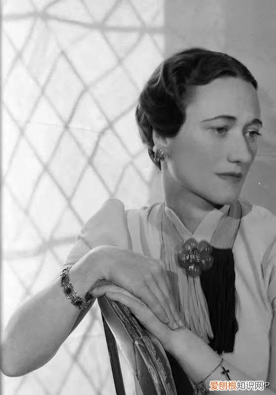 眼镜中的爱马仕，19世纪欧洲最火的单品