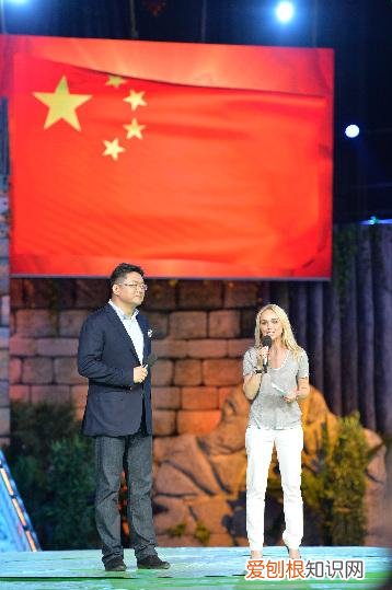 城市之间主持人奥利弗