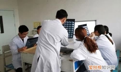 医学科技类专业指的是什么，医学科技类专业是哪些专业