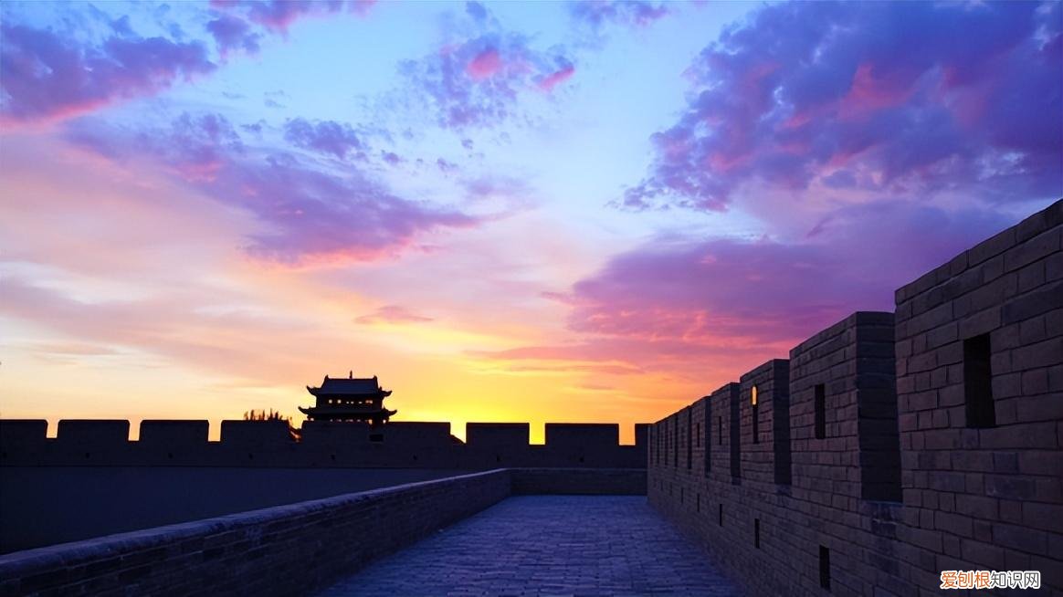 悬臂长城还是悬壁长城