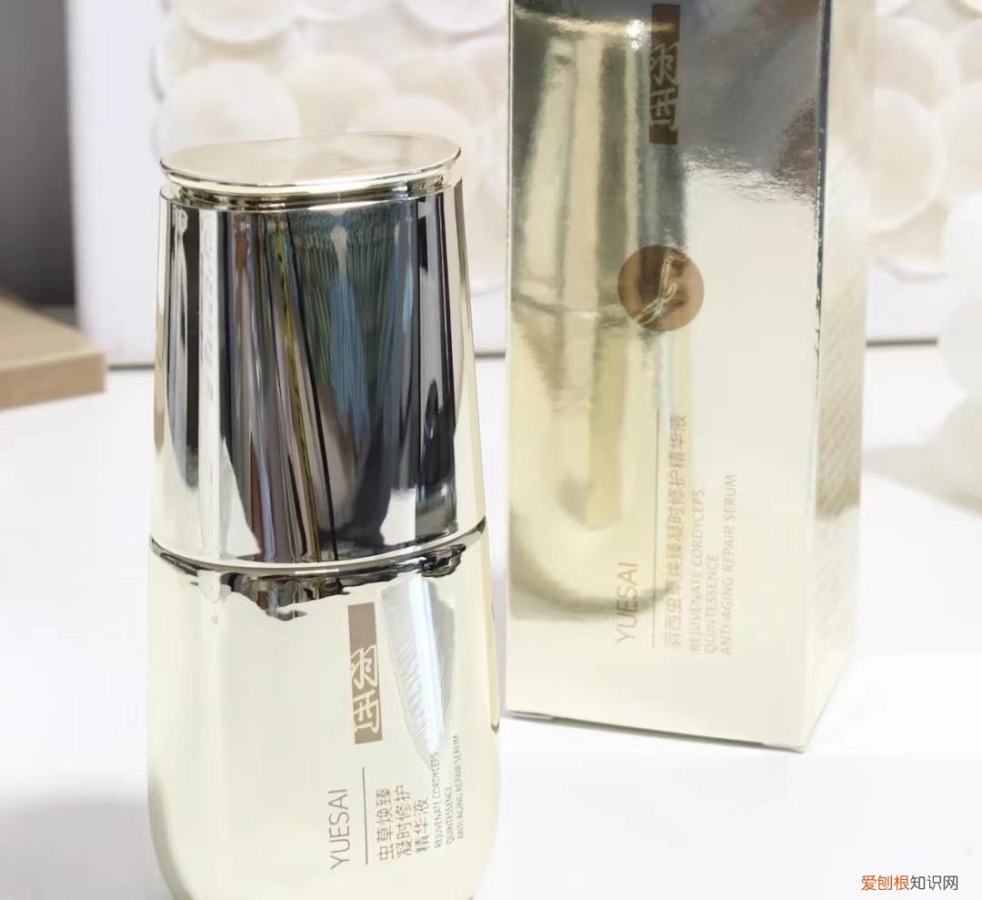 女人不管什么肤质,功效护肤品别乱用,这5款精华才是物超所值