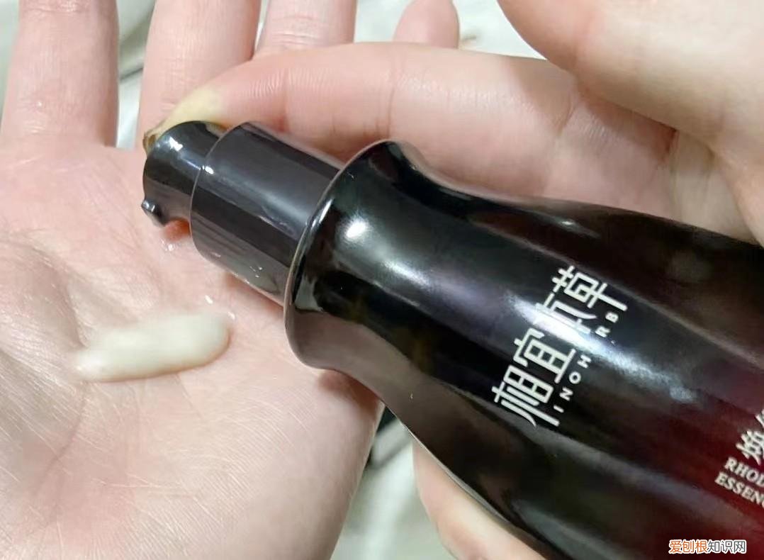 女人不管什么肤质,功效护肤品别乱用,这5款精华才是物超所值