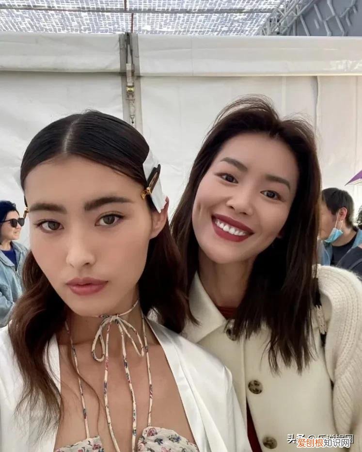 刘雯时装秀瘦到脱形，被网友吐槽“行走的骷髅”