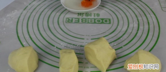 如何做面包 电饭锅，怎样用电饭煲做面包