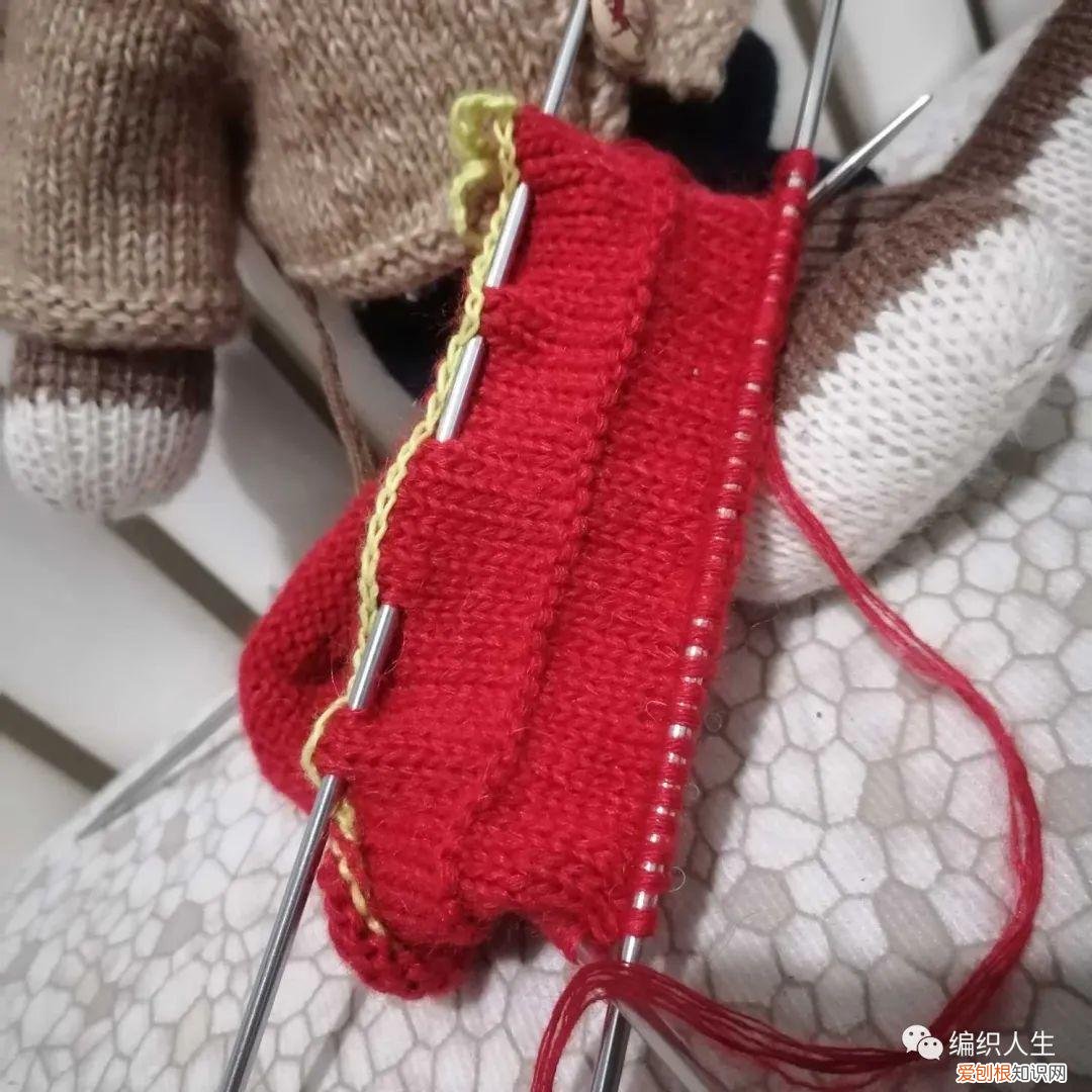 编织女孩毛衣新款花样