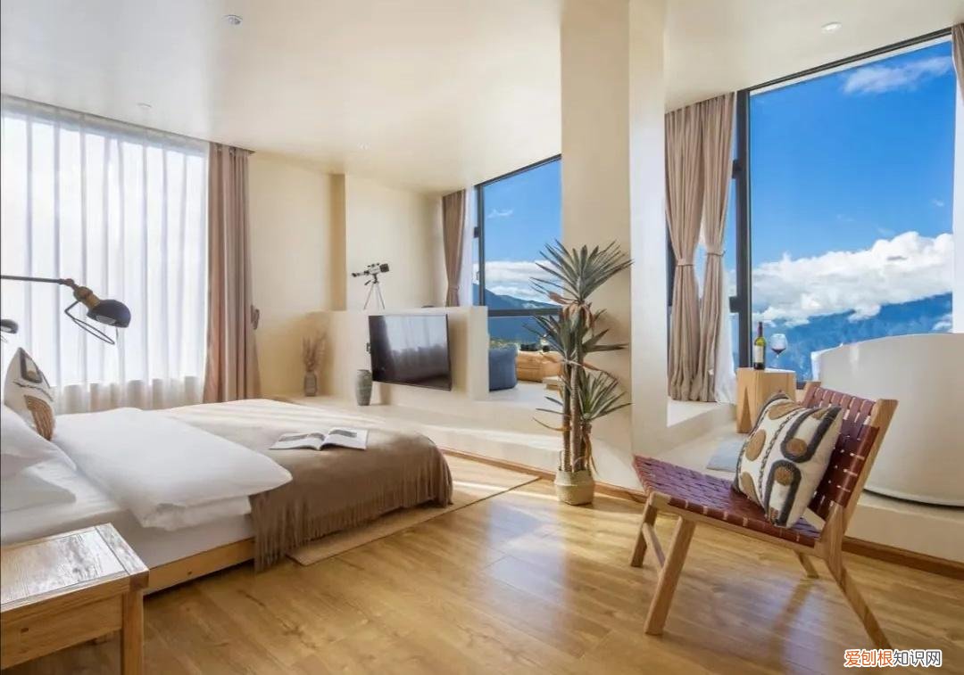 康定住宿酒店推荐