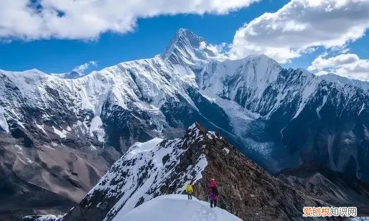 康定住宿酒店推荐