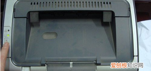 怎么处理打印机卡纸问题，打印机卡纸了怎么处理纸怎么出来