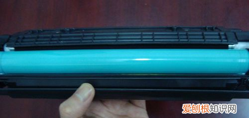 怎么处理打印机卡纸问题，打印机卡纸了怎么处理纸怎么出来