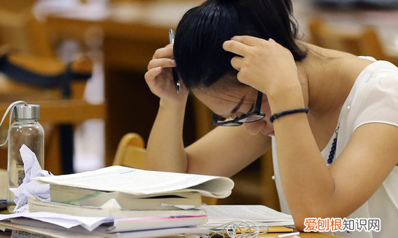 查重查的内容是什么，论文查重主要是查哪些内容与什么重复