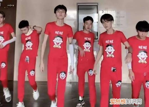 高科技亚文化取名机