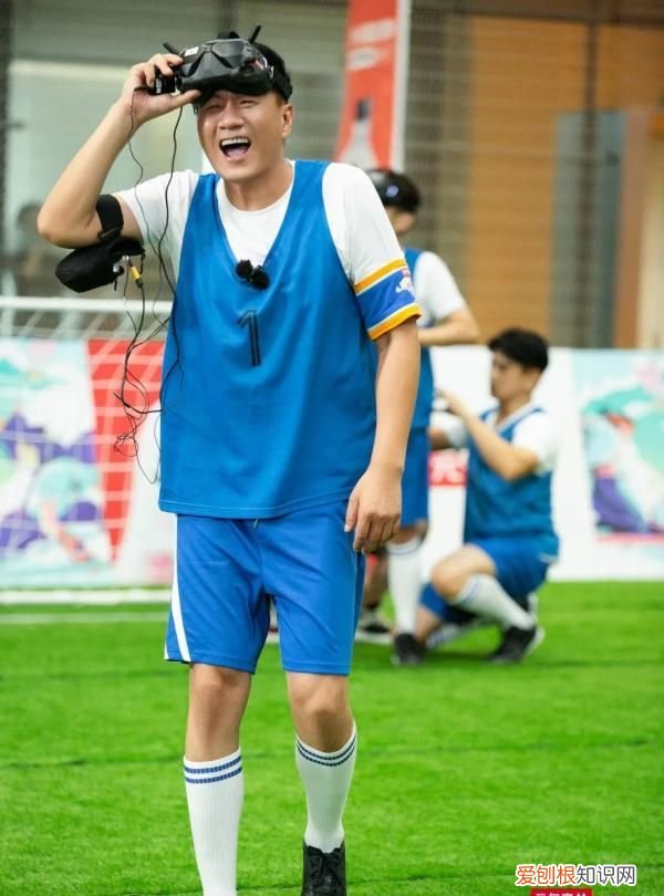 元气满满的哥哥杨洋当队长,元气满满的哥哥胡军说杨洋垫鼻子