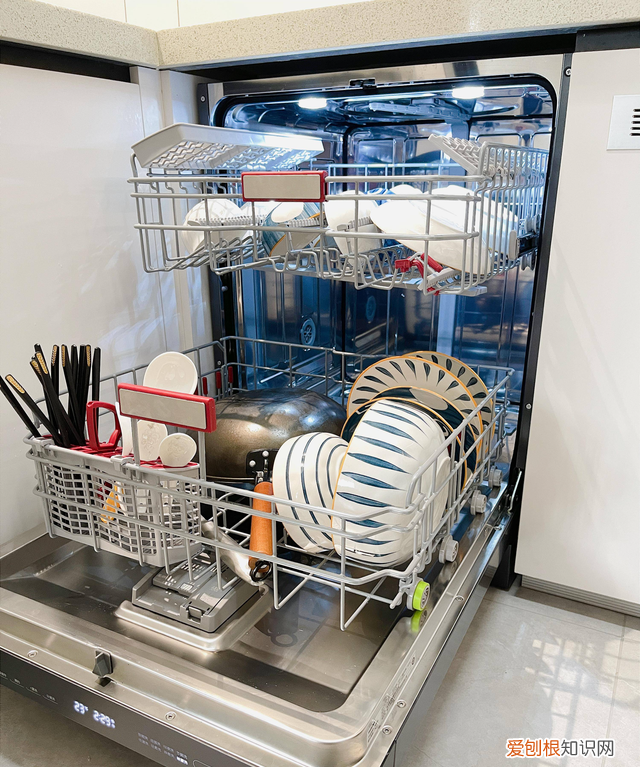 选洗碗机建议大家这7种不要买