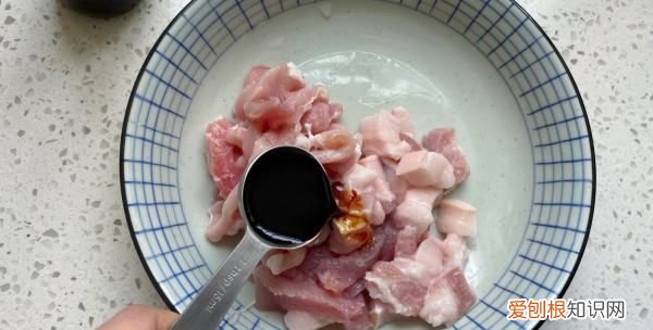 家常蒜苗烧肉做法，蒜苗烧肉怎么烧好吃窍门视频