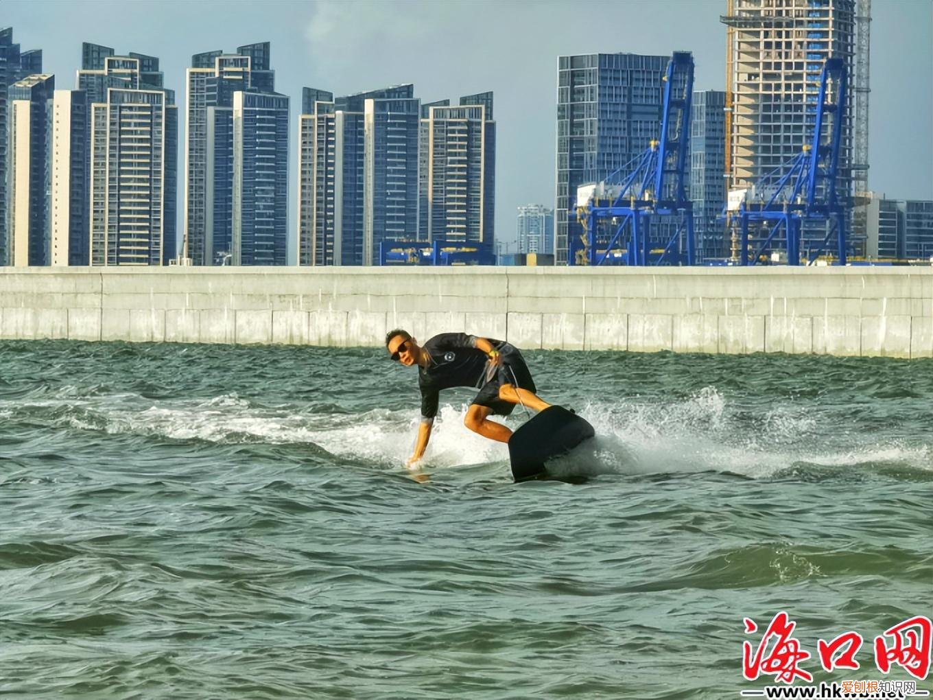 2022海南电动冲浪板体验营在海口开营「组图」